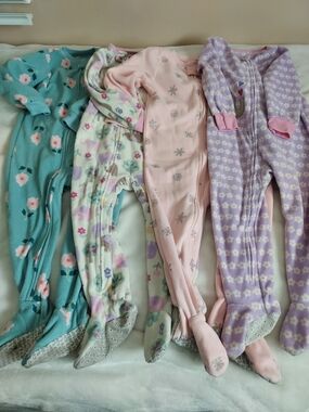 Girls Floral Snowflake Elephant Footed Sleepers Bundle Of 4 - Pastel Mix